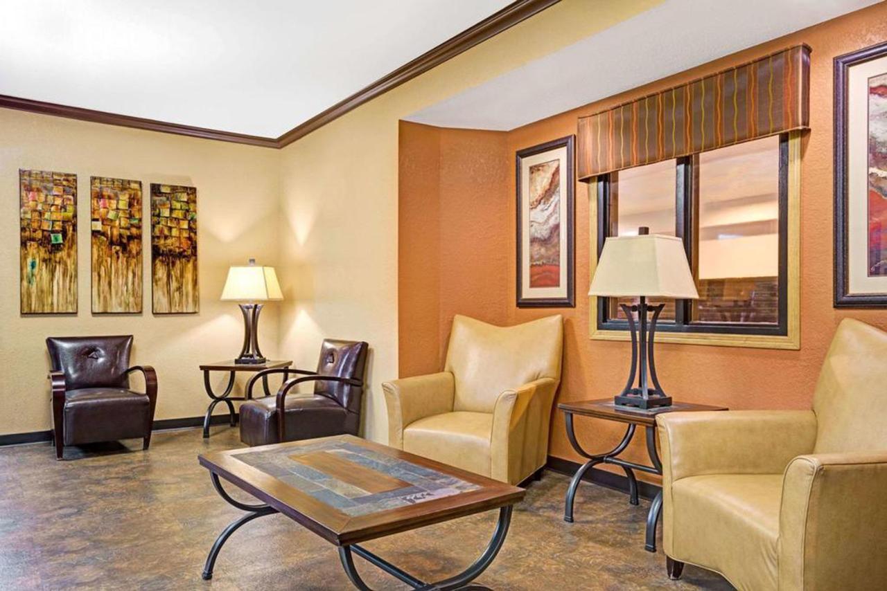 Blaine Town Inn & Suites Ngoại thất bức ảnh